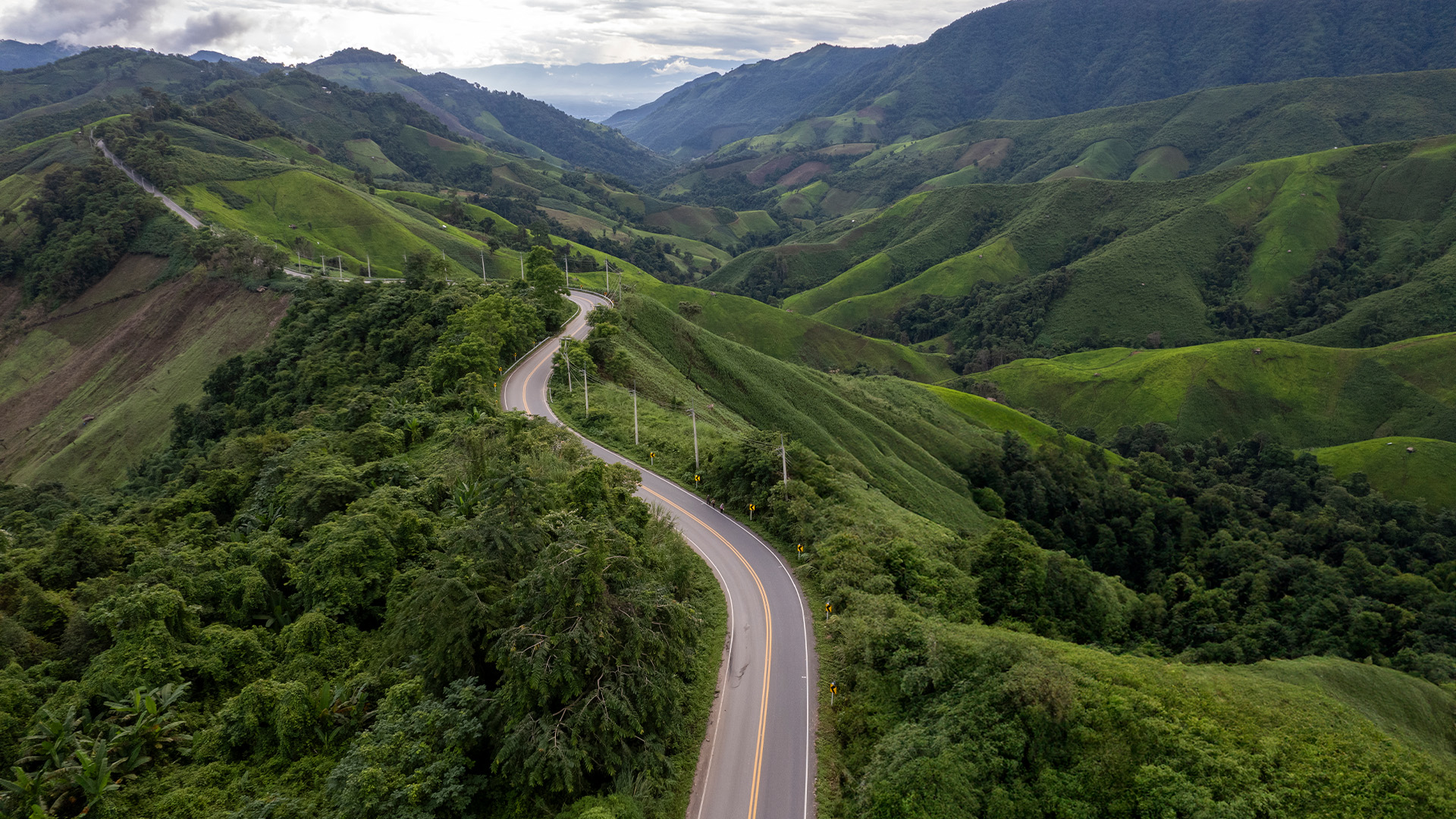 Caminos vecinales y conectividad rural: infraestructura que transforma comunidades